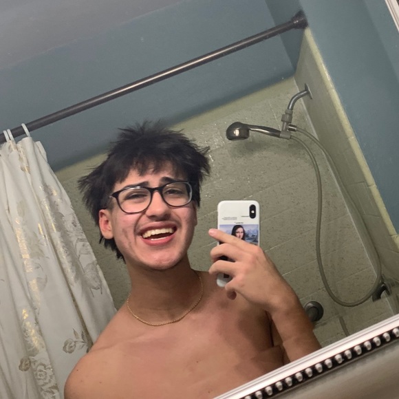 Meet your Posher, Nathan - Picture 1 of 1